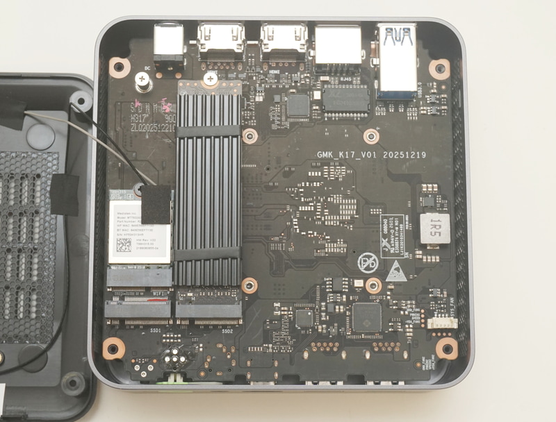 NucBox K17ではM.2 SSDスロットを2基搭載する
