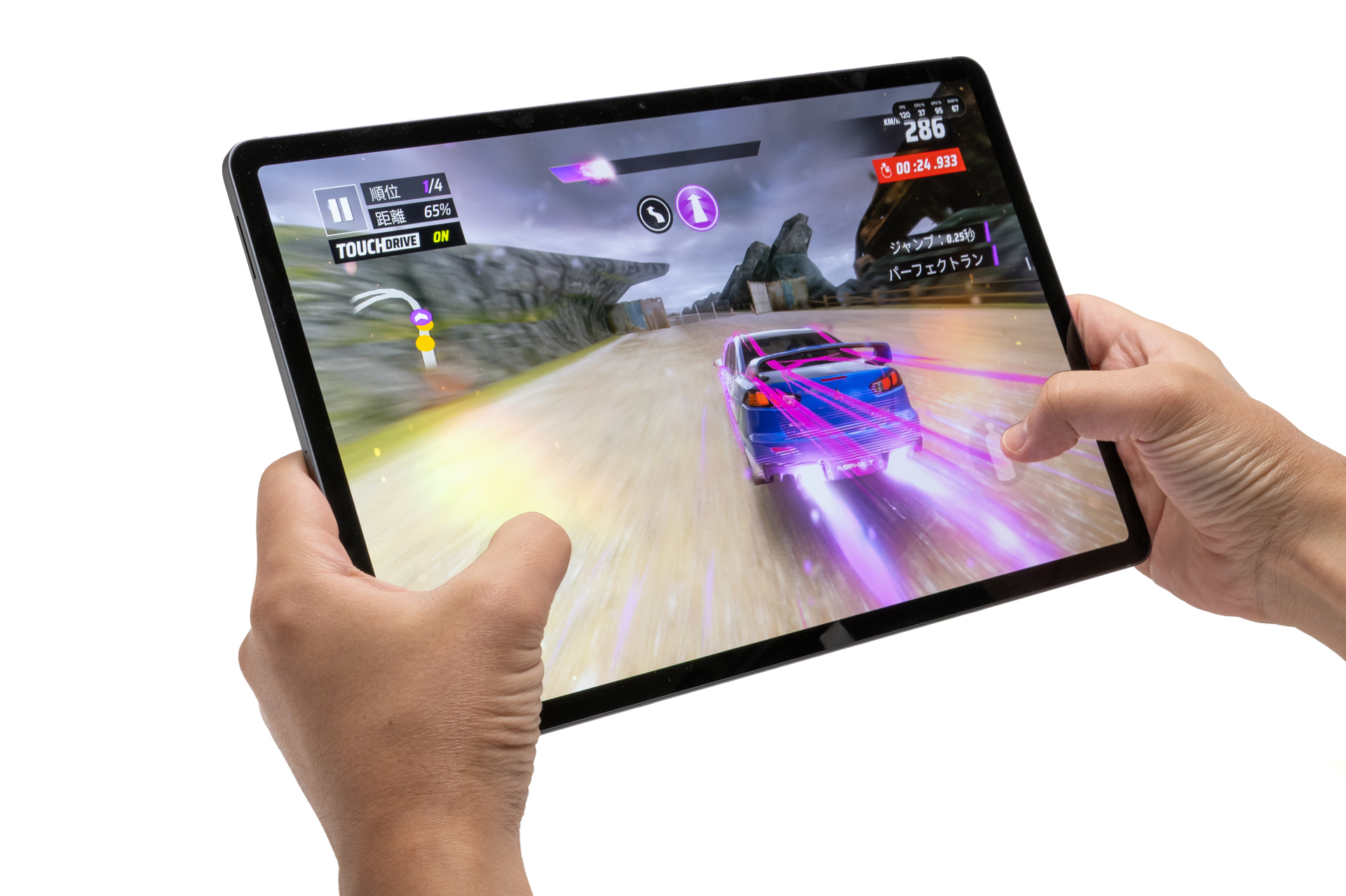 S12+を手に持ってAsphalt Legends Uniteをプレイ