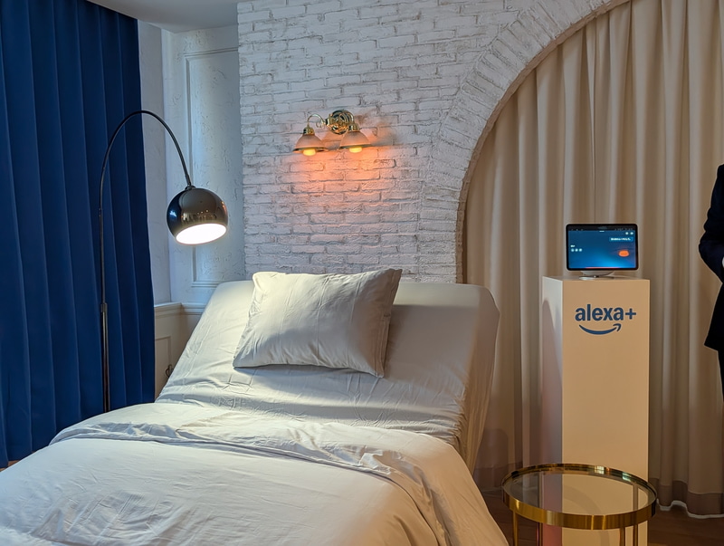ベッドを本読みやすくして、というワードから電動ベッドの背もたれが自動で起き上がる