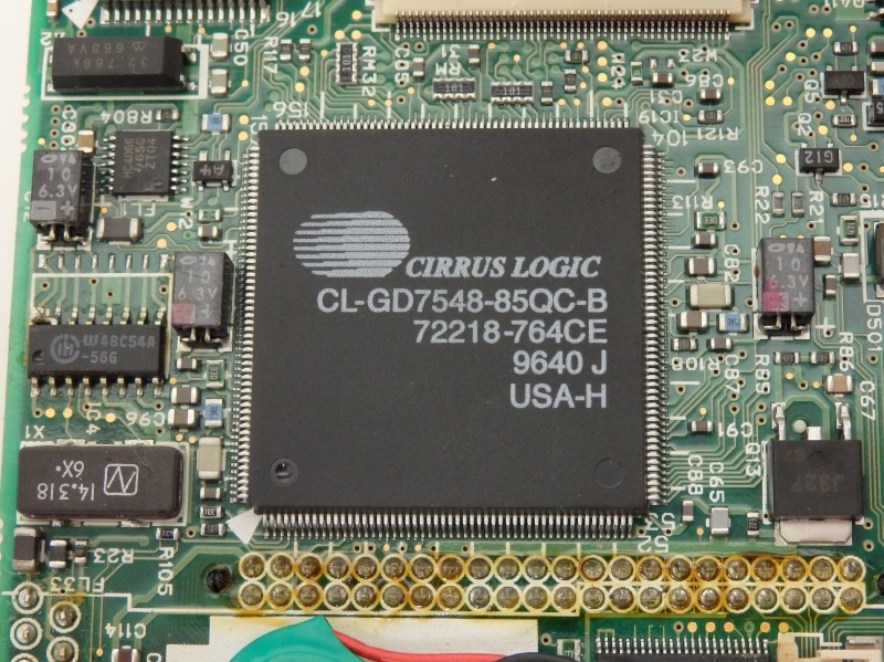 ビデオチップはCirrus Logicの「CL-GD7548」