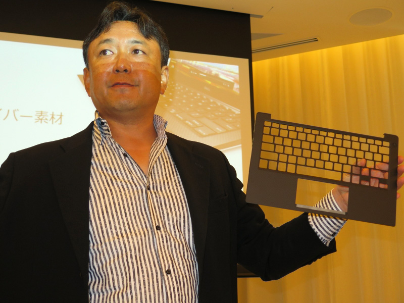 パームレスト面が完成したところ。