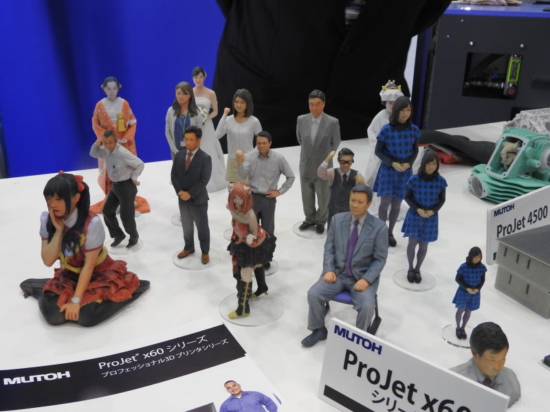 MS-2000Nで3Dスキャンしたデータを石膏粉末タイプの3Dプリンタ「ProJet x60」で出力したもの