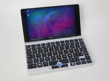 GPDWIN2　初期モデル(バイブレーター)希少モデル 初代GPD WINとGPD WIN2を徹底比較レビューと動くエミュレータを