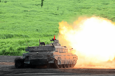 陸上自衛隊、“そうかえん”こと「平成28年度富士総合火力演習