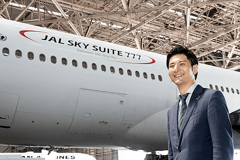 JALパンフレット　世界にはばたく日航の翼。　日航機のご紹介 インタビュー羽田～バンコク線に投入する\u201c1クラス上の最高品質\u201d「JAL