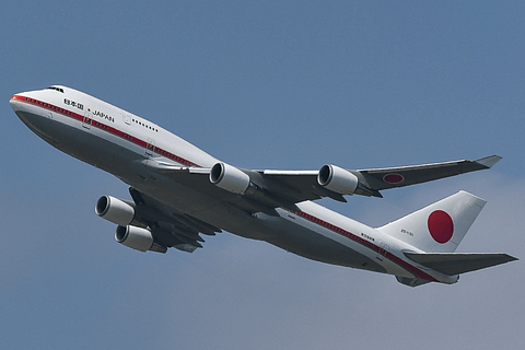 ジャンボ”の政府専用機も飛んだ「千歳基地航空祭」 約5万2000名が