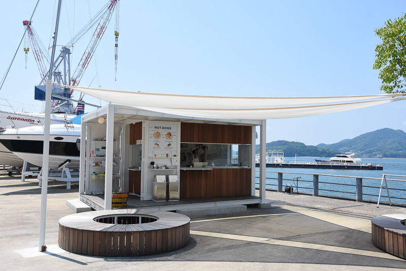 ホットドッグショップ