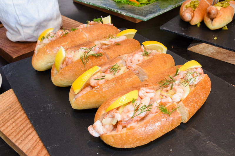 「せとうちえびドッグ」（650円）