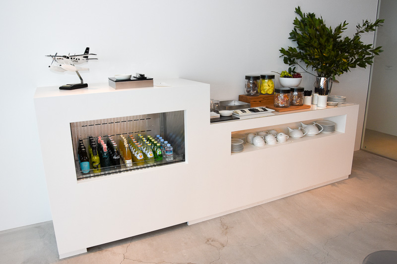 飲み物やお菓子