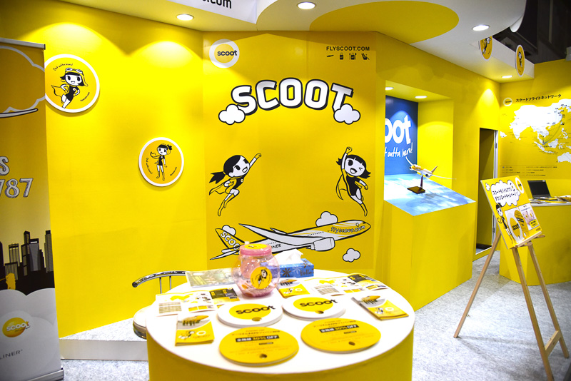 鮮やかなイエローが目印のスクートのブース