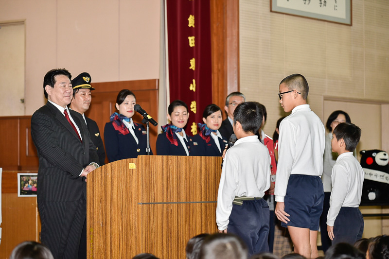 最後に児童代表からお礼の言葉が贈られた