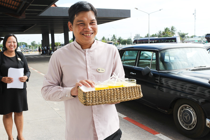 「ヘリテージスイーツホテル」では宿泊者に豪華な空港送迎サービスが付いている