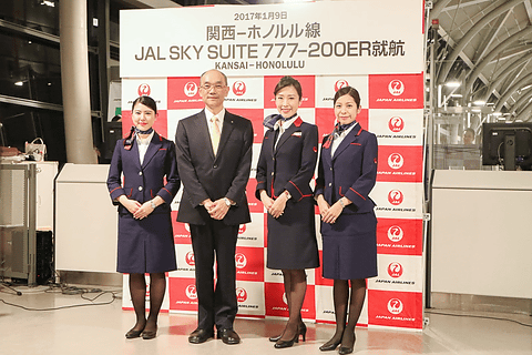 Jal 関空 ホノルル線に Sky Suite 777 を導入 フルフラットのビジネスクラスや新 間隔エコノミーでハワイへの旅をより快適に トラベル Watch