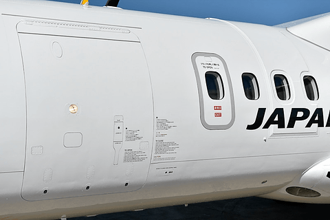 JAC、「ATR 42-600」型機の初号機が鹿児島空港に到着 本拠地の