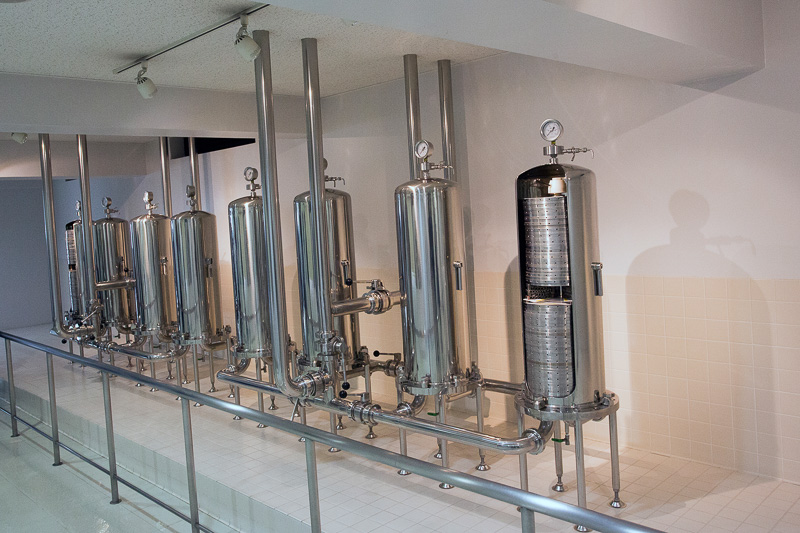 これはろ過装置。熟成を終えたビールから、役目を終えた酵母などを取り除くために使用する