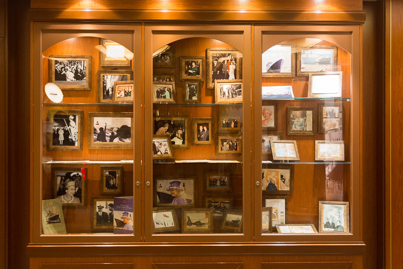 エリザベス2世とクイーン・エリザベスにまつわる写真など