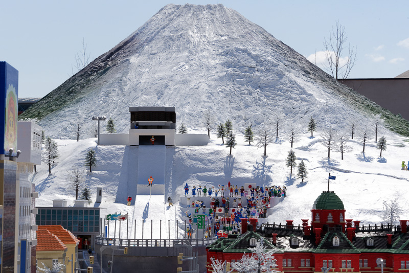 なぜか富士山の麓で開催されているスキージャンプ大会