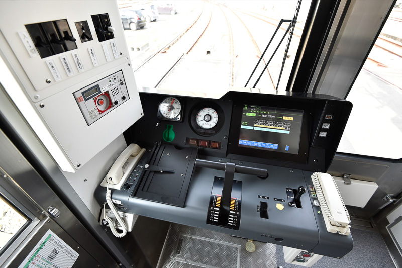 運転台まわり