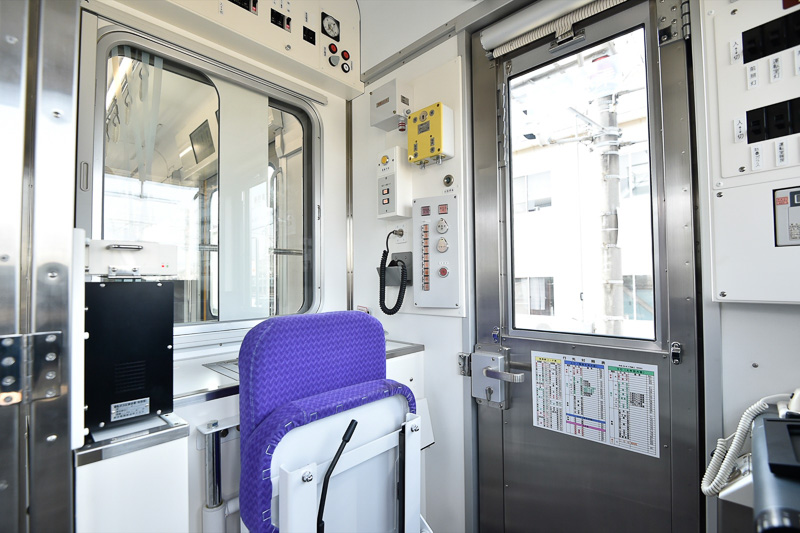 運転台まわり