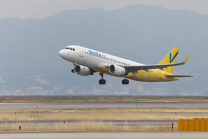 当日はあいにくの雨の予報であったが、フライトまで降ることはなく、安定した出発となった