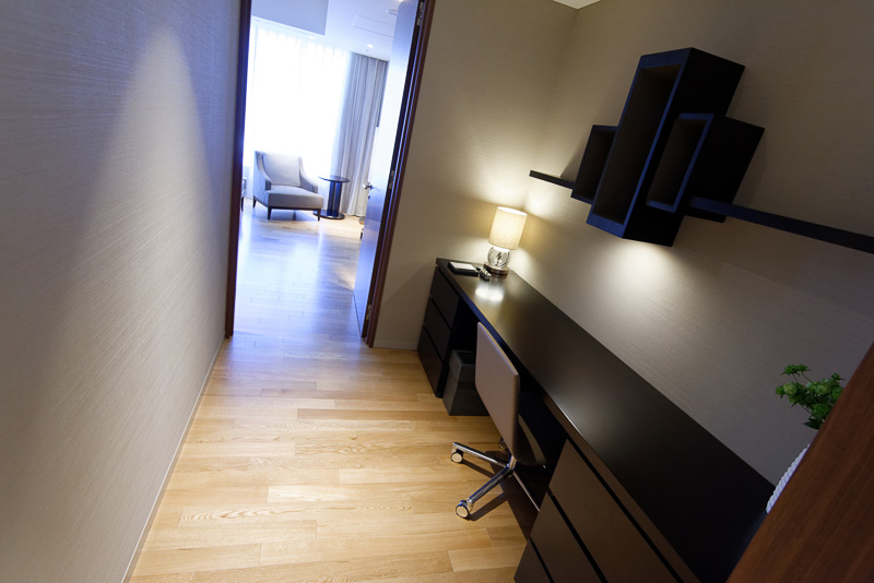 さらに広いワーキングデスク