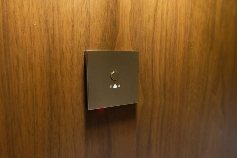 シンプルなドアチャイム