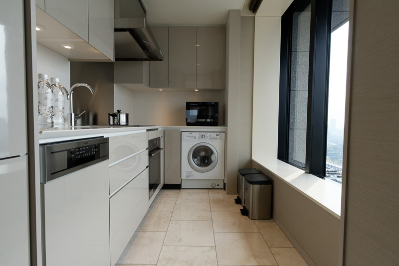 明るいキッチン