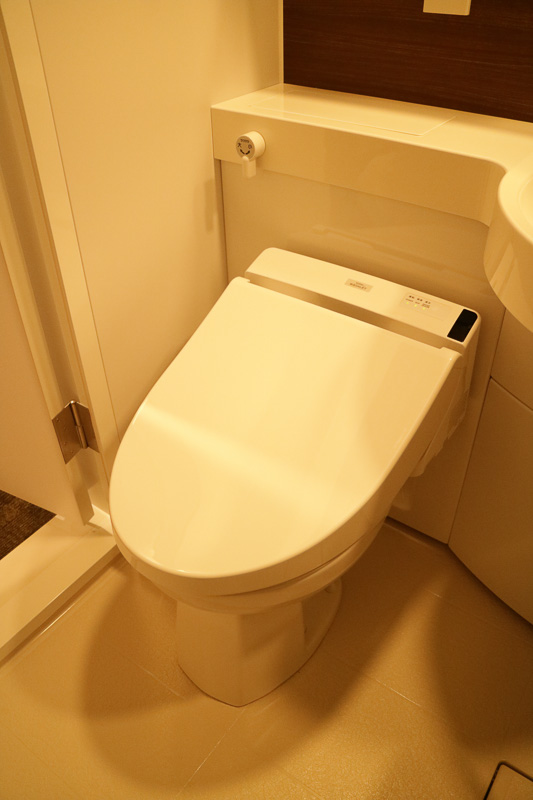 「スーペリア」と名前に付くものはトイレとバスが一緒のユニットタイプ