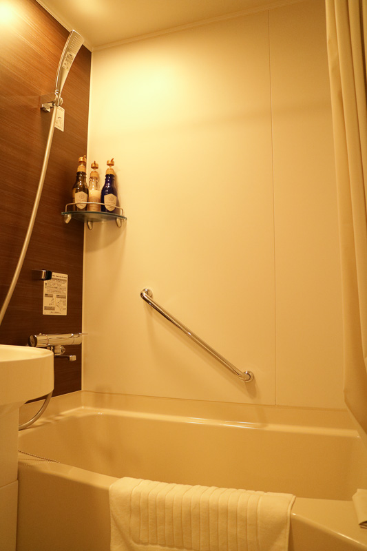 「スーペリア」と名前に付くものはトイレとバスが一緒のユニットタイプ