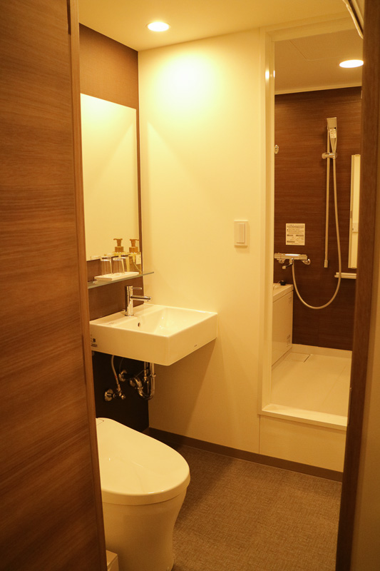 「グランデ」が付くと、トイレとバスがセパレートタイプとなる