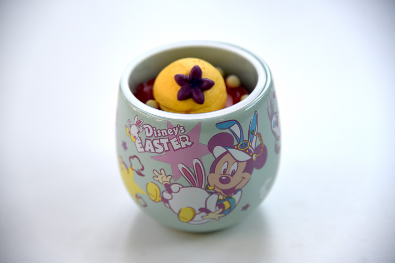 「ストロベリームース＆レモンゼリー、スーベニアカップ付き」（750円）