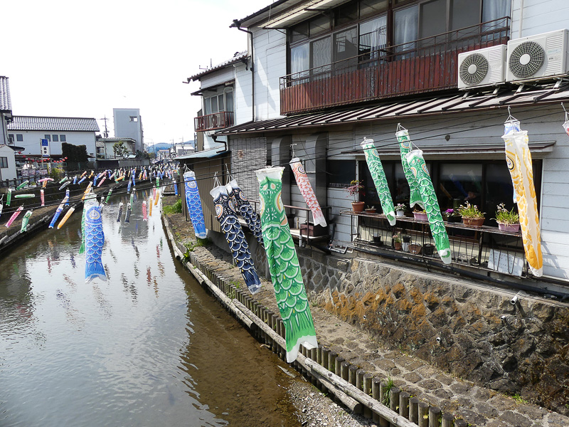 いいロケーションにある中華屋さんを発見