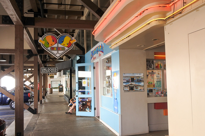 ハワイ名物のシェイブアイスの人気店「ワイオラ・シェイブアイス」の支店も「ワード・ウェアハウス」に発見