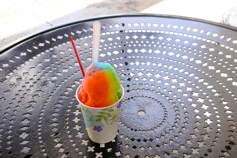 「WAIOLA RAINBOW」（スモールカップ2.5ドル、約275円）