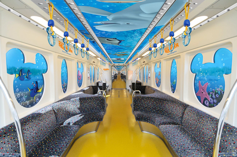 ニモ＆フレンズ・ライナーの内装