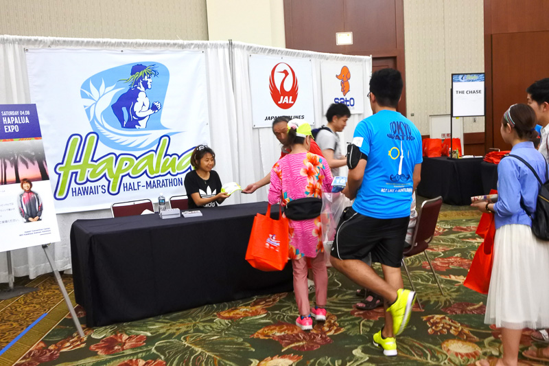 招待選手の福士加代子選手のサイン会も開催していた