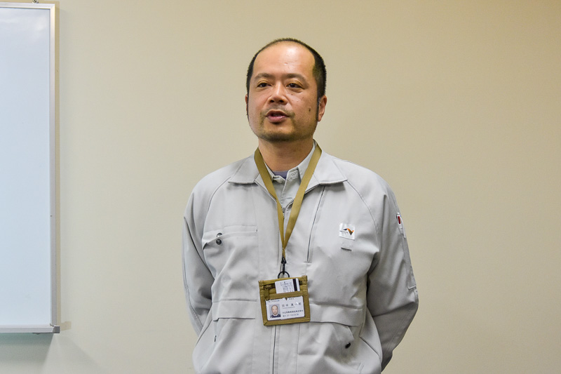 経緯を説明する中日本高速道路株式会社 名古屋支社 保全・サービス事業部 交通技術チーム チームリーダーの田中真一郎氏