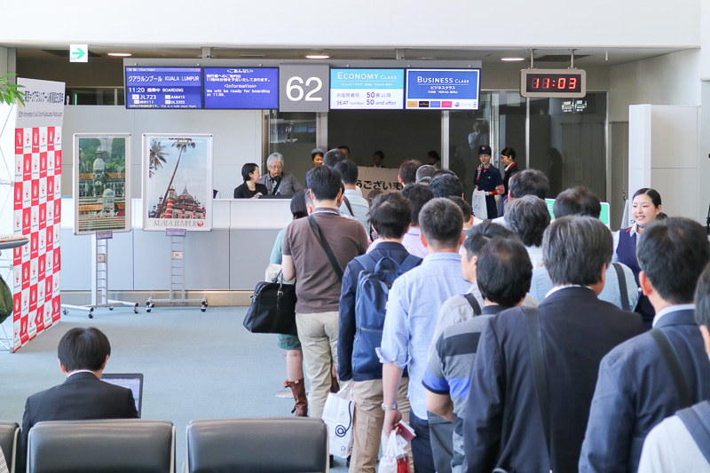 11時から搭乗開始