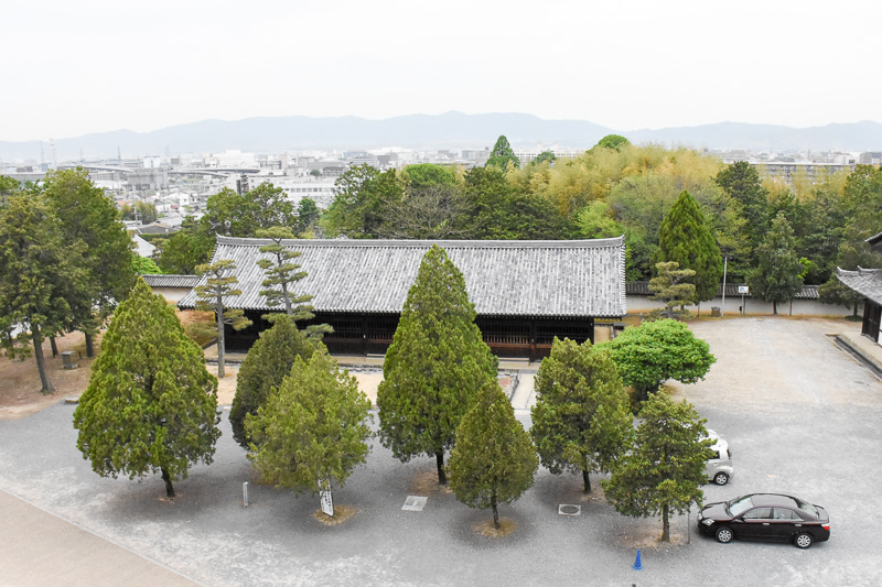 東司。日本最古の便所で、これも重文に指定されている