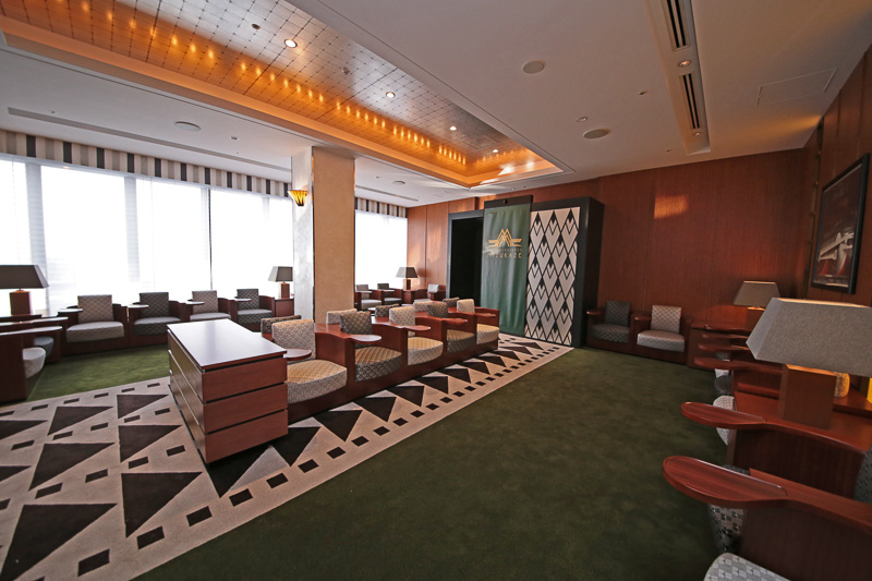 ラウンジ全景。定員34名がゆったりと過ごせる