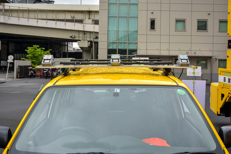 3つのアンテナで電波の状態を同時に計測できる