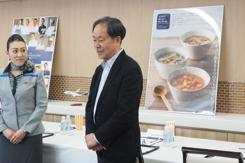 ANAの日本酒アドバイザーである太田和彦氏