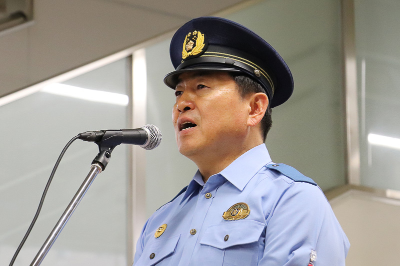 警視庁蒲田警察署の山崎署長