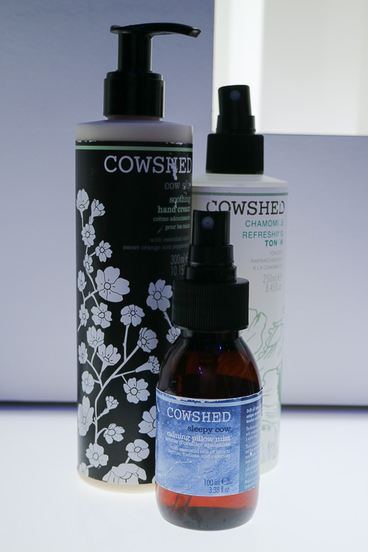 英国の自然派ブランド「ソーホーハウス ＆ Co.」のスパサロン向け「カウシェット」製品によるアメニティキット