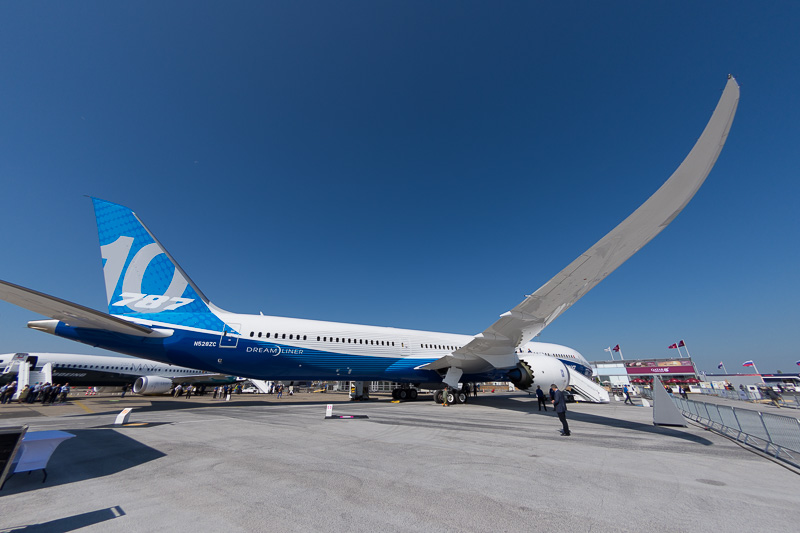 ボーイング 787-10型機