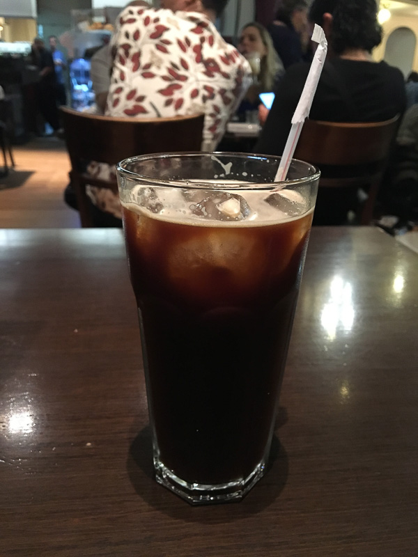 ブエノスアイレスでは珍しいアイスコーヒー