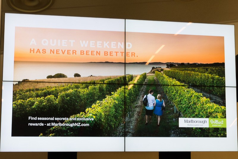 週末を家族などとゆっくり過ごすことを提案する「Never Been Better」プロモーション