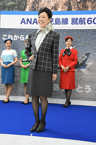 ANAグランドスタッフ 制服 ミニチュア ピンク ANAグランドスタッフ 制服 ミニチュア ピンク