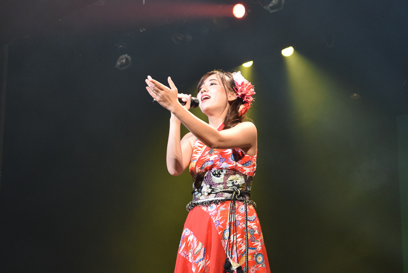 伸びやかな歌声を聴かせた美音氏