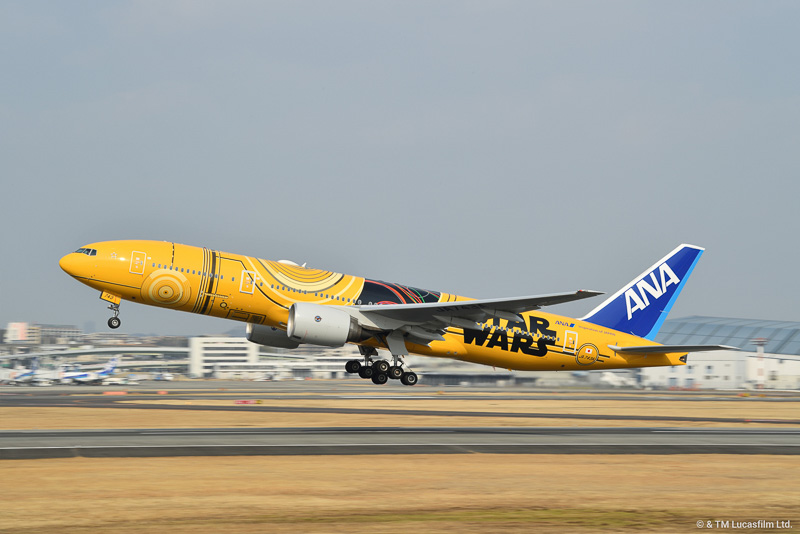 ANAは7月18日からSTAR WARS ANA JET4機で特別機内アナウンスを放送する